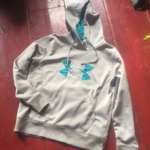 underarmour sweatshirt